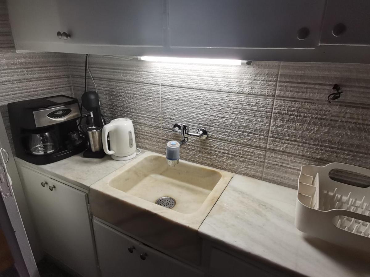 Penthouse Spacious W Super Wifi & Terrace, 2 Min From Metro 아테네 외부 사진